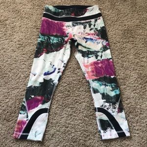 Lululemon capri leggings. Size 4